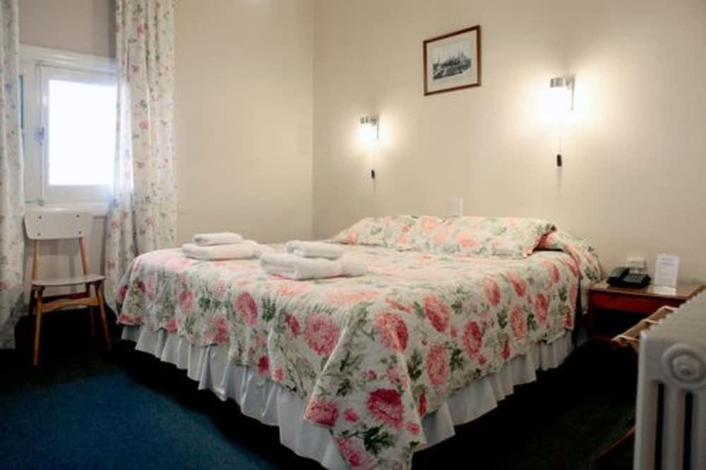 Hotel Colonial 3*